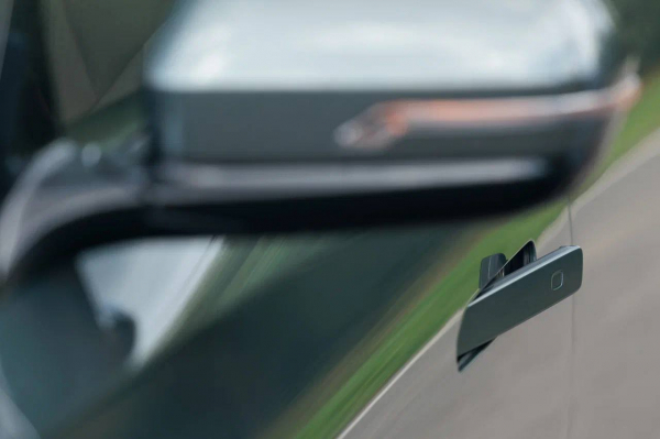 
            Tenet вместо VW. Мы испытали новый кроссовер Т8 калужской сборки
        