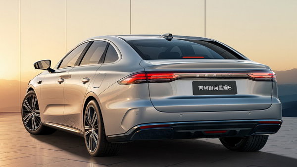 Geely Galaxy Starshine 6 с дизайном &laquo;под Mercedes&raquo; представлен официально