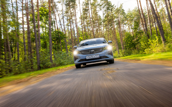 
            Дешевле, но лучше Geely Emgrand. Мы покатались на новом Belgee S50
        