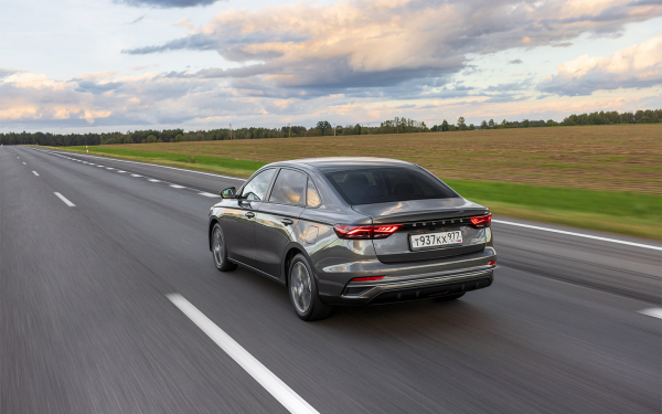 
            Дешевле, но лучше Geely Emgrand. Мы покатались на новом Belgee S50
        