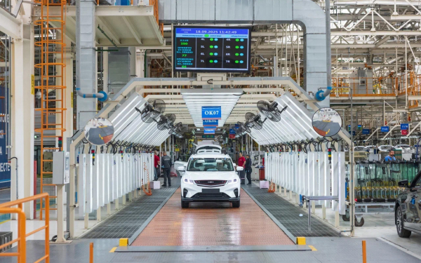
            Дешевле, но лучше Geely Emgrand. Мы покатались на новом Belgee S50
        