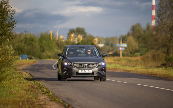 
            Дешевле, но лучше Geely Emgrand. Мы покатались на новом Belgee S50
        