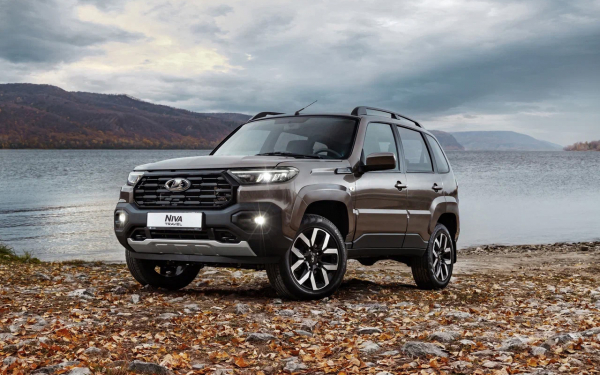 
            Эволюция против деградации. Мы испытали Lada Niva Travel с новым мотором
        