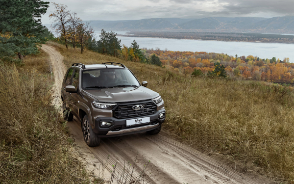 
            Эволюция против деградации. Мы испытали Lada Niva Travel с новым мотором
        