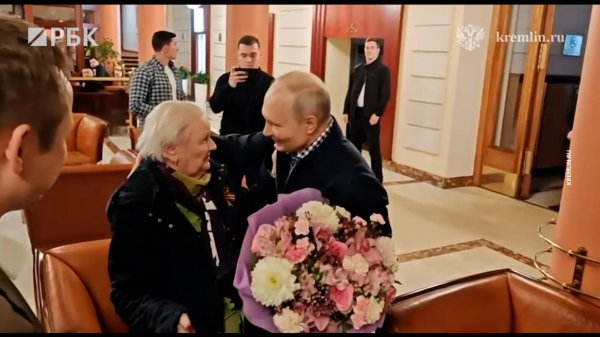 
            Россыпь премьер, новая марка и Путин за рулем Кommendant. Итоги недели
        