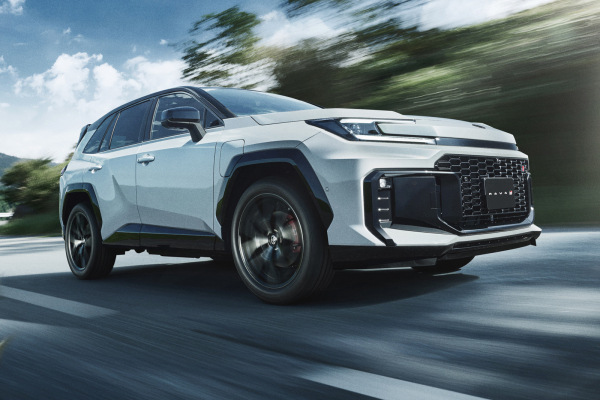 У кроссовера Toyota RAV4 может появиться &laquo;заряженная&raquo; версия